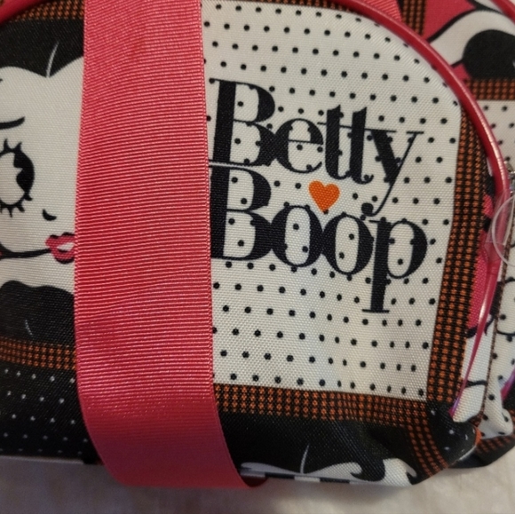 Betty Boop Cosmetic Makeup Bags NWOT - Picture 6 of 13